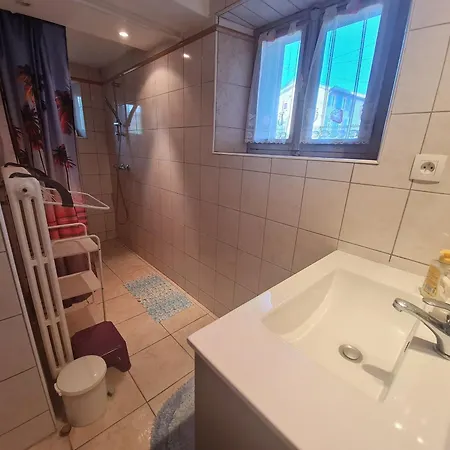 Confortable Avec Terrasse Et Jardin, Pres De Baccarat, Ideal Pour Nature Et Detente - Fr-1-584-51 Ferienhaus *