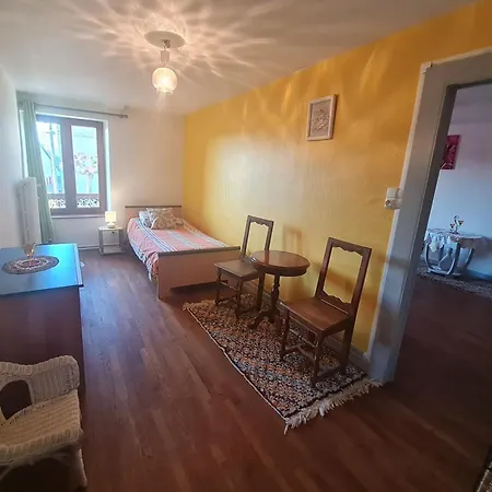 Confortable Avec Terrasse Et Jardin, Pres De Baccarat, Ideal Pour Nature Et Detente - Fr-1-584-51 * Reherrey