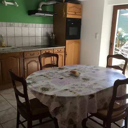 Confortable Avec Terrasse Et Jardin, Pres De Baccarat, Ideal Pour Nature Et Detente - Fr-1-584-51 Ferienhaus