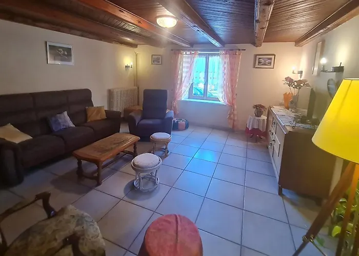 Confortable Avec Terrasse Et Jardin, Pres De Baccarat, Ideal Pour Nature Et Detente - Fr-1-584-51 Reherrey